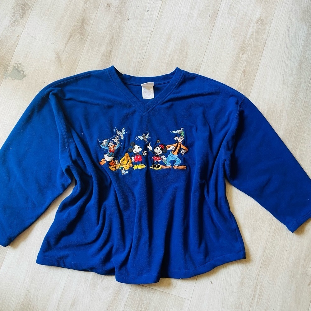 Disney Store Mickey Mouse V- Neck Sweater Size XXL